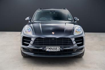 2019 Porsche Macan - Thumbnail
