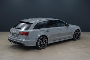 2018 Audi RS6 - Thumbnail