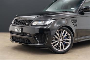 2016 Land Rover Range Rover - Thumbnail