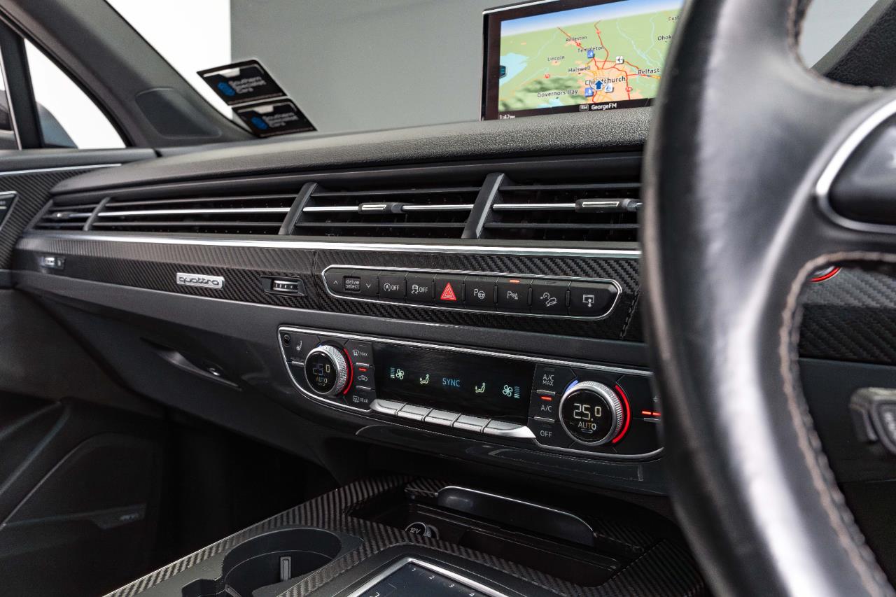 2017 Audi SQ7