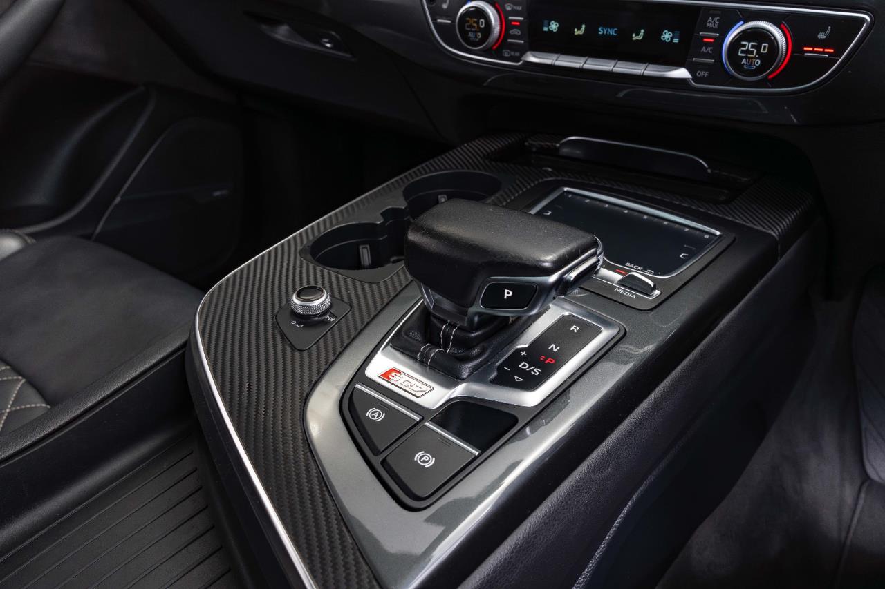 2017 Audi SQ7