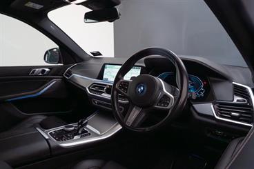 2023 BMW X5 - Thumbnail